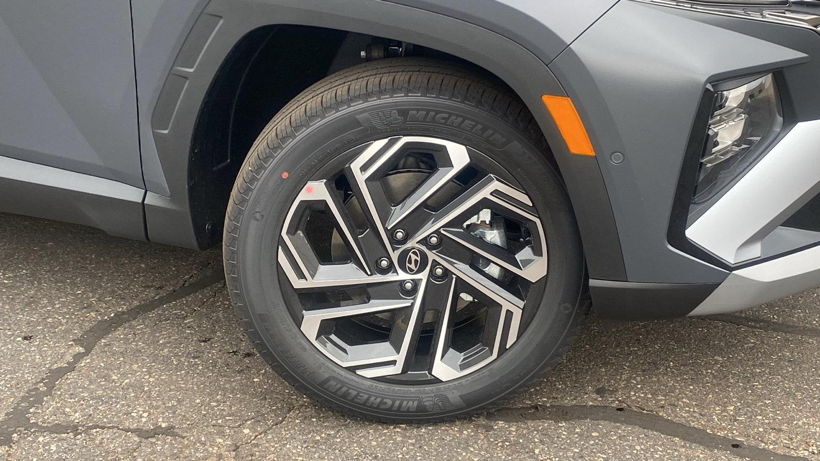 New 2026 Hyundai Tucson Limited AWD SUV