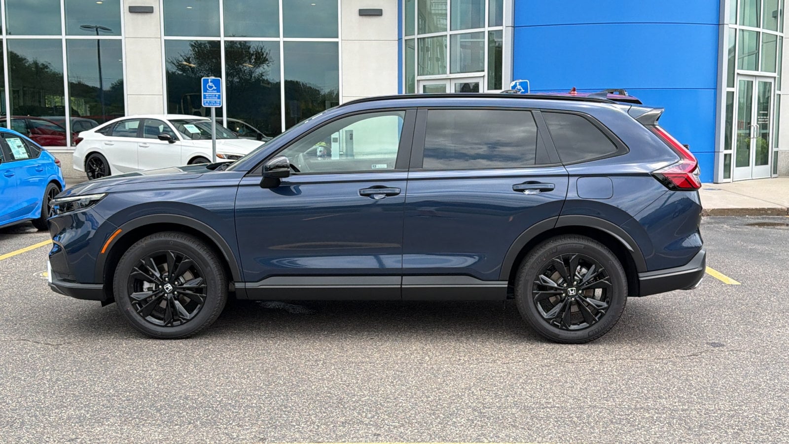 2026 Honda CR-V Sport Touring - Photo 10