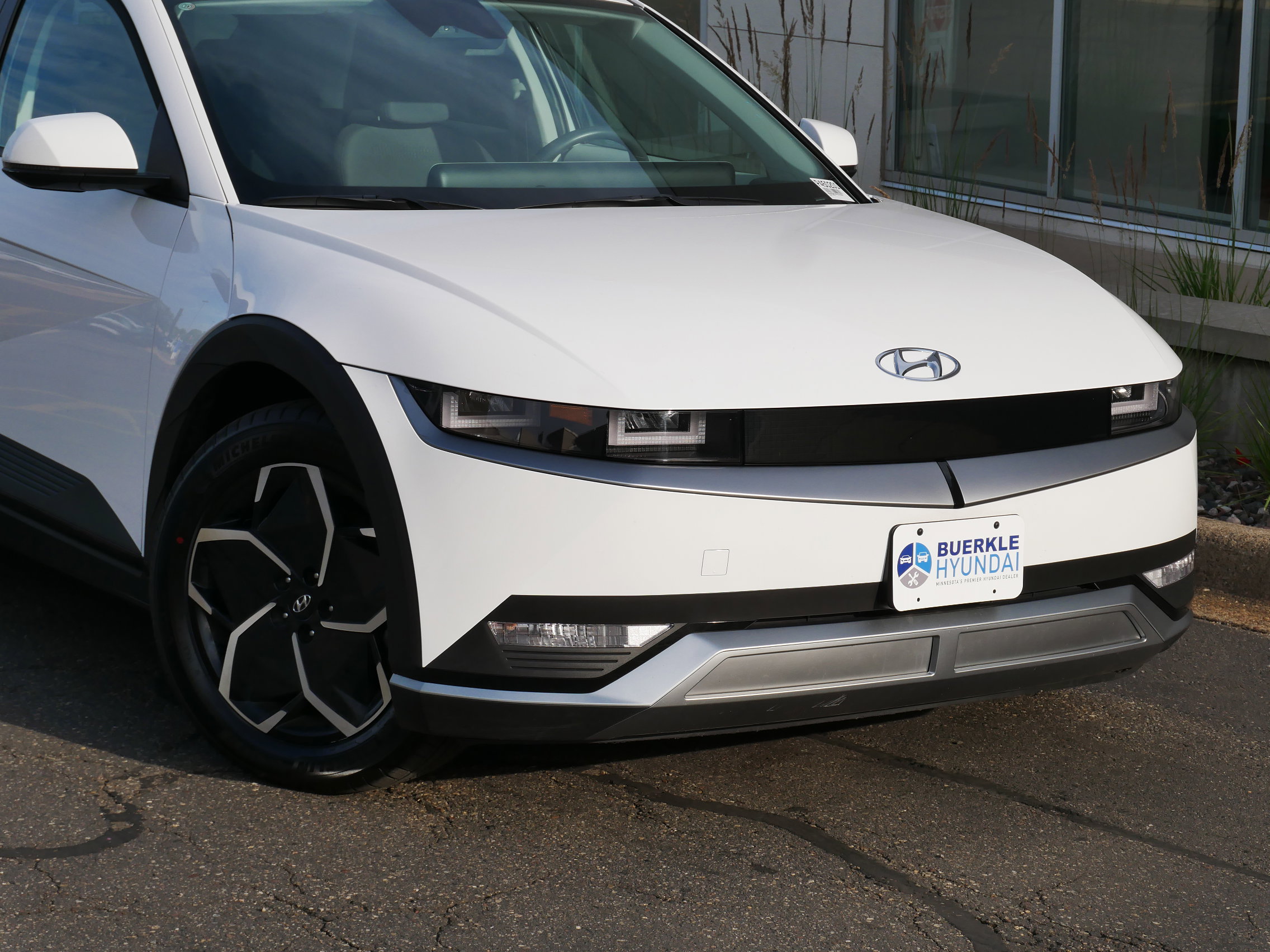 Certified 2023 Hyundai IONIQ 5 SE with VIN KM8KMDAF3PU214048 for sale in Saint Paul, Minnesota