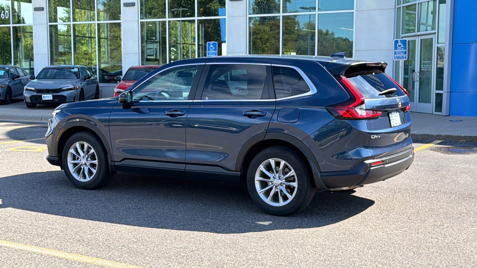 2024 Honda CR-V EX-L - Photo 9