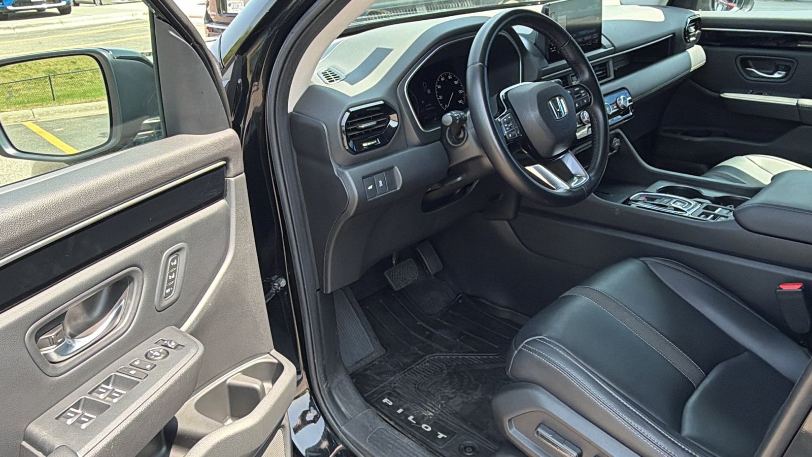 2023 Honda Pilot EX-L - Photo 9