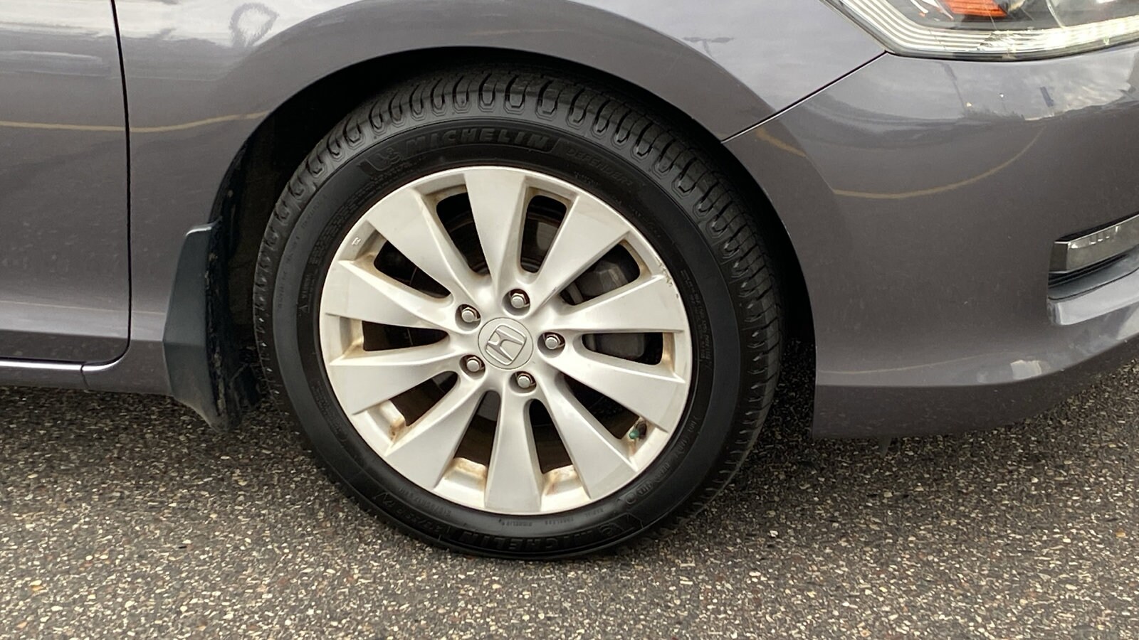 2015 Honda Accord EX-L photo 2