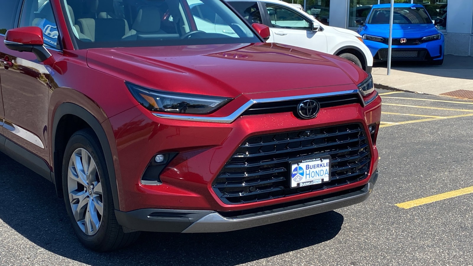 Used 2024 Toyota Grand Highlander Limited with VIN 5TDAAAB58RS056391 for sale in Saint Paul, Minnesota