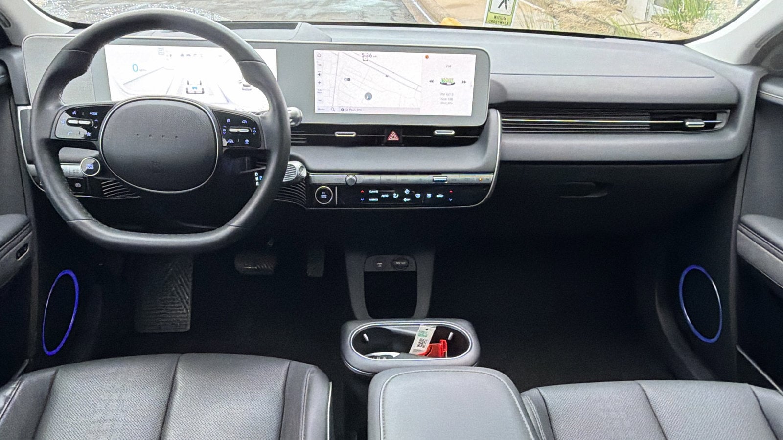 2024 Hyundai IONIQ 5 Limited - Photo 16