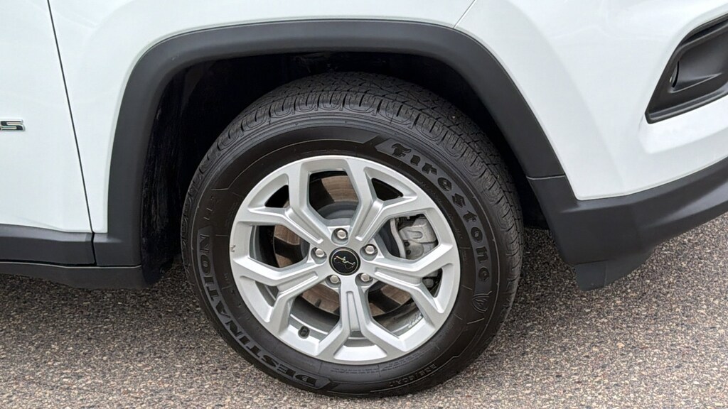 Used 2025 Jeep Compass Latitude SUV
