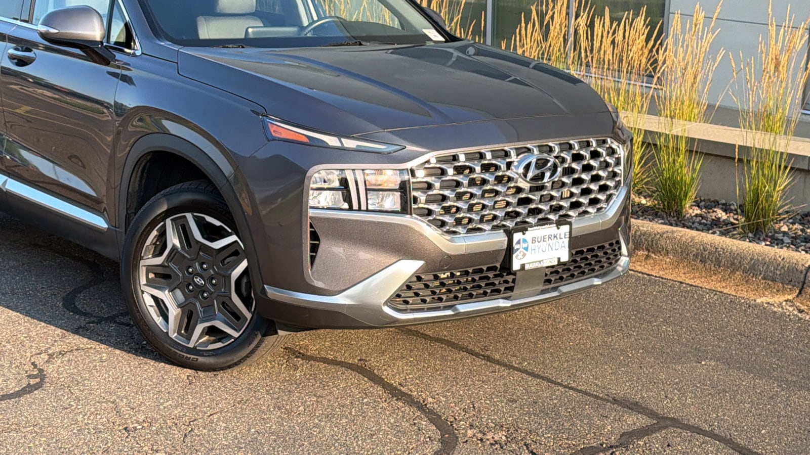 Certified 2023 Hyundai Santa Fe SEL Convenience PHEV with VIN KM8S6DA24PU095496 for sale in Saint Paul, Minnesota