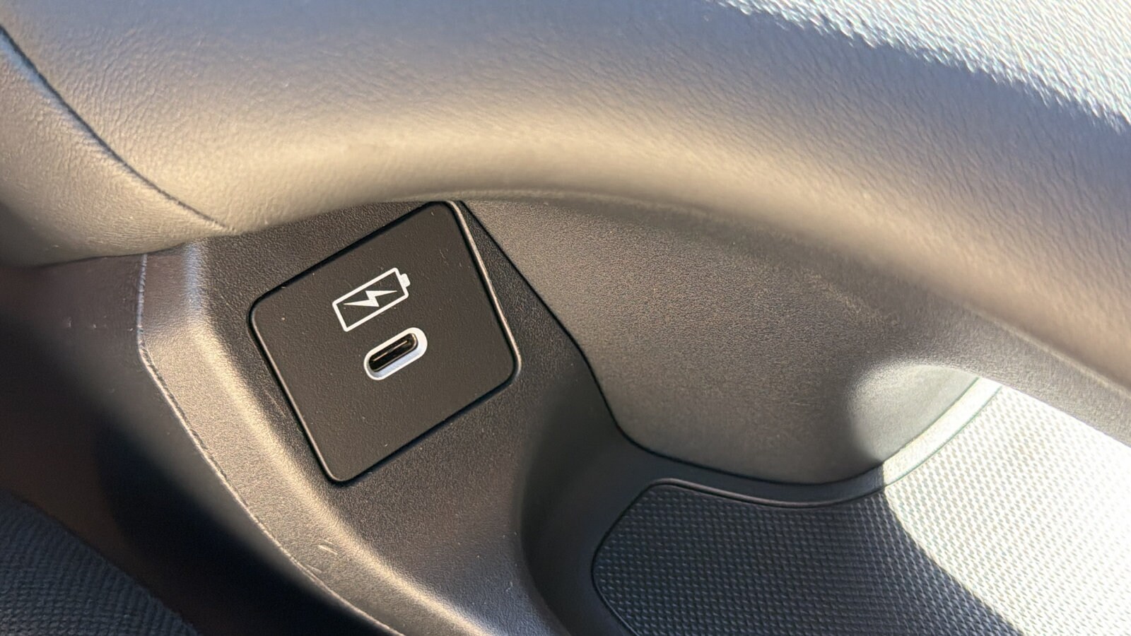 2024 Honda HR-V LX - Photo 24