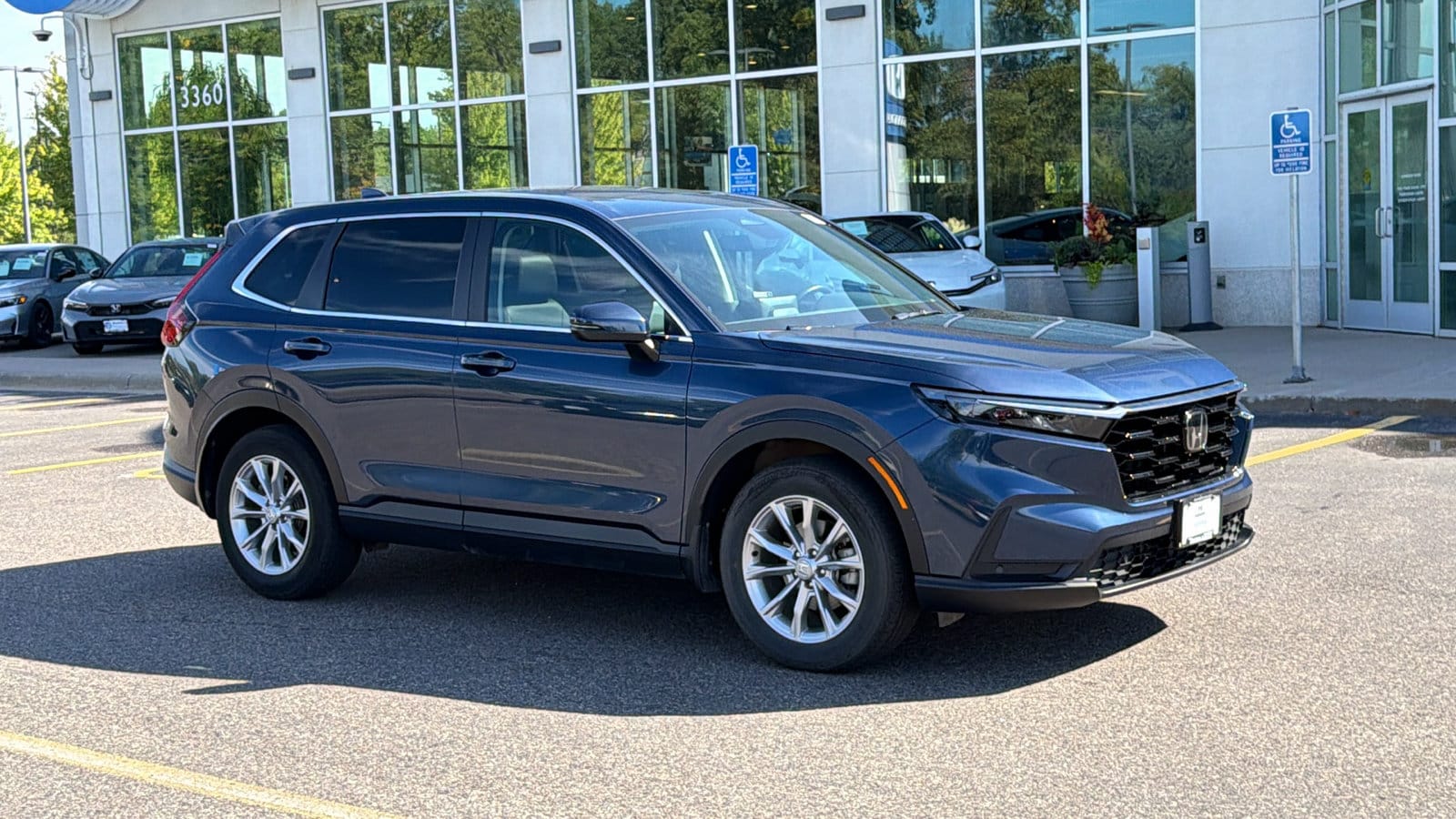 2024 Honda CR-V EX-L - Photo 1
