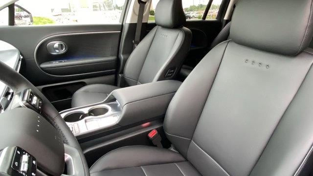 2026 Hyundai IONIQ 9 SEL - Photo 8
