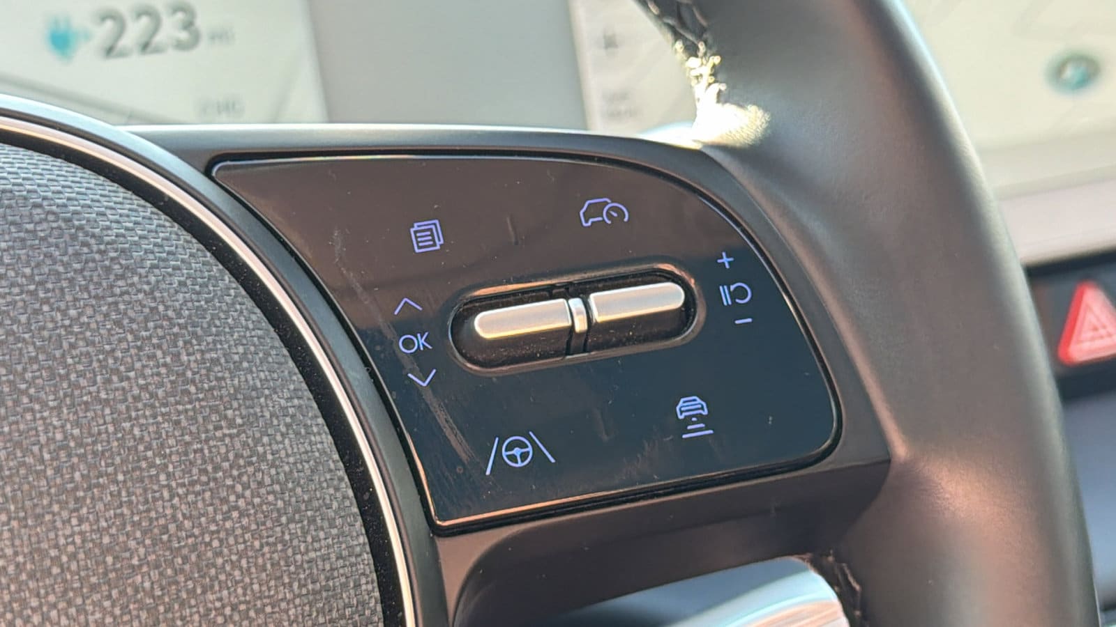 2024 Hyundai IONIQ 5 Limited - Photo 21