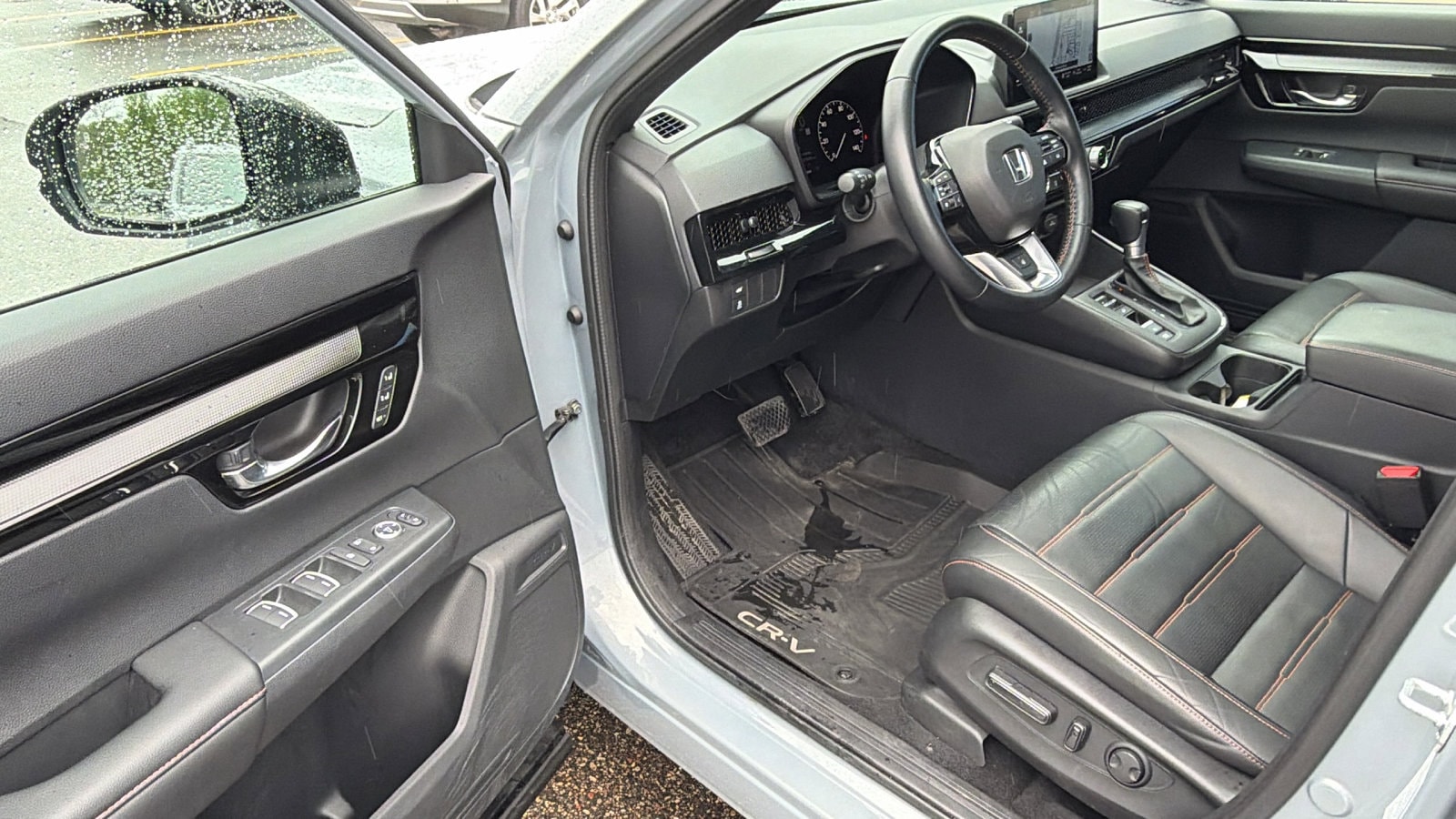 2025 Honda CR-V Sport Touring - Photo 13