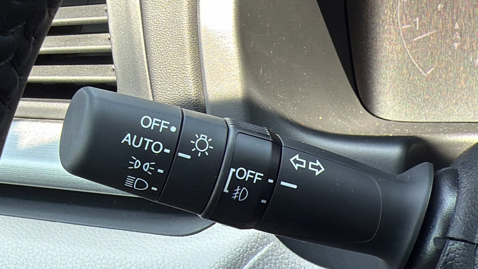 2026 Honda Odyssey EX-L - Photo 28