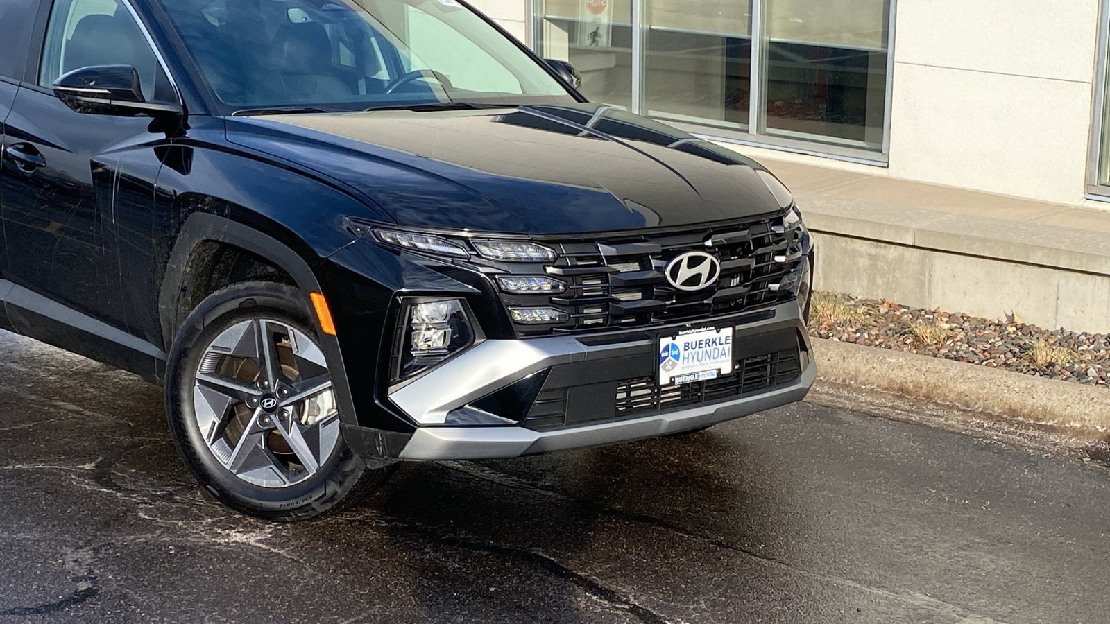 Certified 2025 Hyundai Tucson SEL Convenience with VIN KM8JCDD16SU282643 for sale in Saint Paul, Minnesota