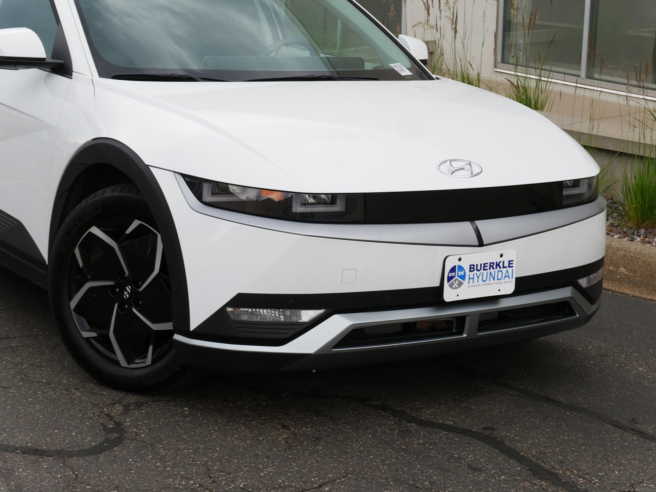 Certified 2024 Hyundai IONIQ 5 SEL with VIN KM8KNDDF4RU247104 for sale in Saint Paul, Minnesota