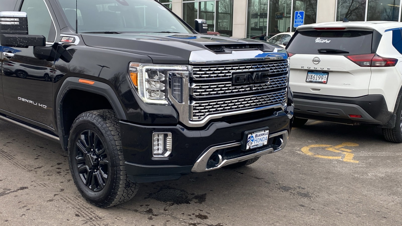 Used 2021 GMC Sierra 3500 Denali HD Denali with VIN 1GT49WEY3MF302314 for sale in Saint Paul, Minnesota