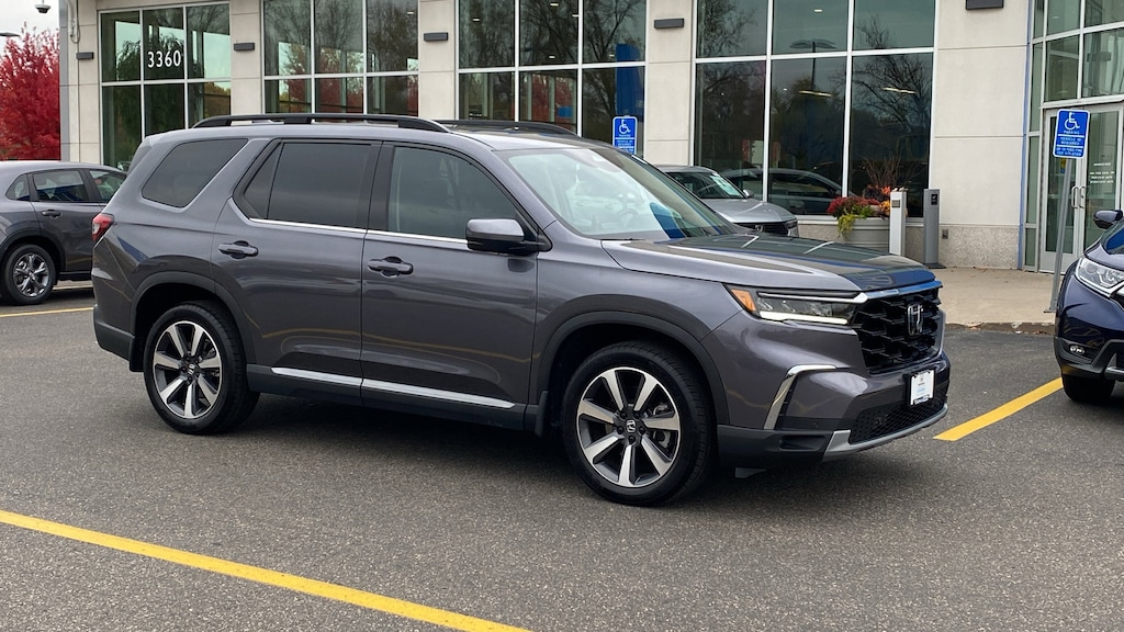 Certified 2023 Honda Pilot Touring SUV