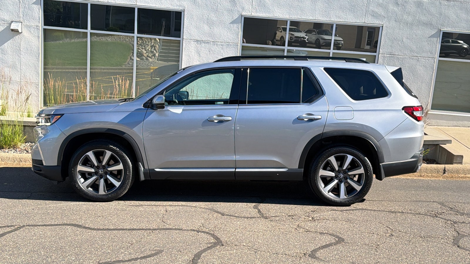 2023 Honda Pilot Touring - Photo 31