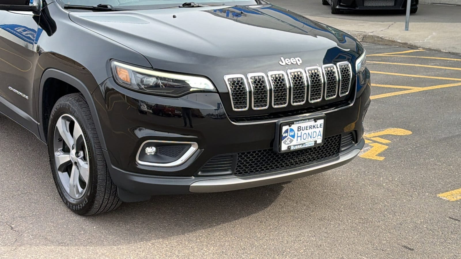 Used 2019 Jeep Cherokee Limited with VIN 1C4PJMDX9KD441003 for sale in Saint Paul, Minnesota