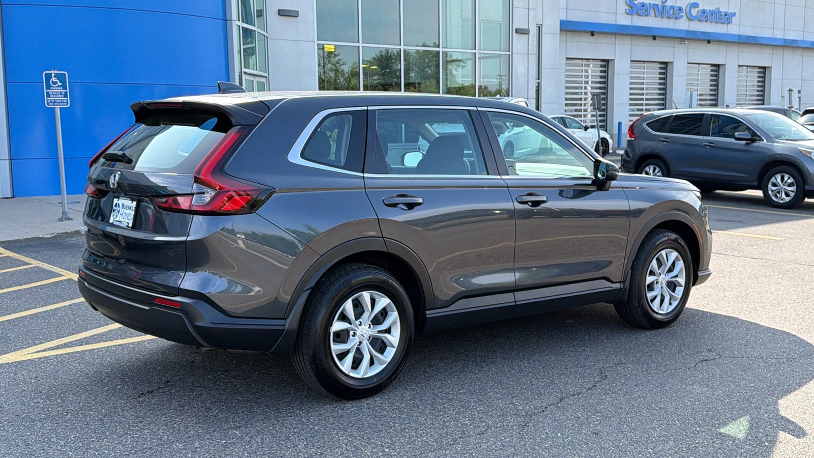 2024 Honda CR-V LX - Photo 6