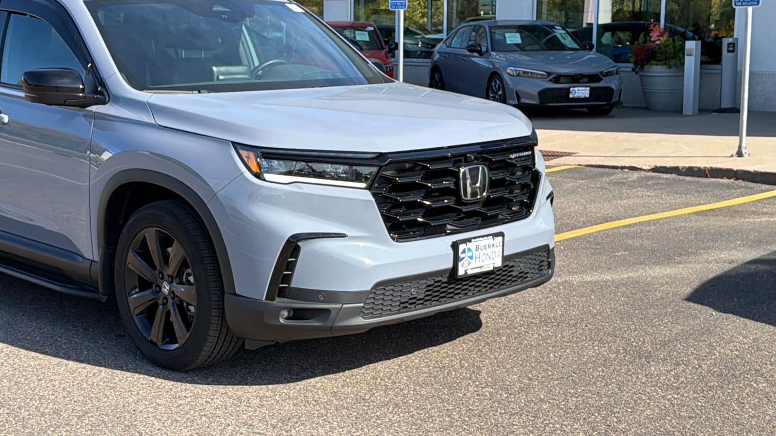 Certified 2025 Honda Pilot Black Edition with VIN 5FNYG1H96SB174506 for sale in Saint Paul, Minnesota