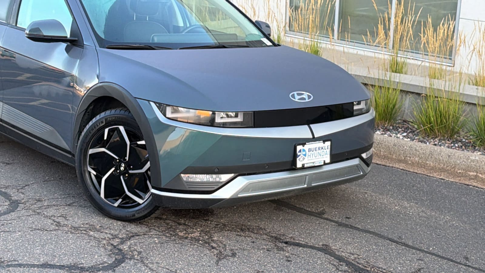 Certified 2023 Hyundai IONIQ 5 SEL with VIN KM8KNDAF2PU202597 for sale in Saint Paul, MN