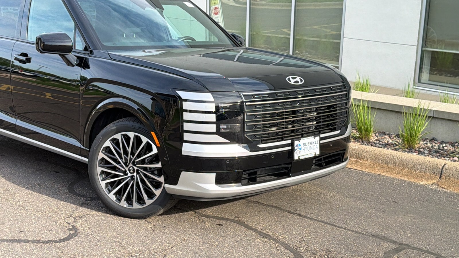 Certified 2026 Hyundai Palisade Calligraphy with VIN KM8RMES21TU055931 for sale in Saint Paul, Minnesota