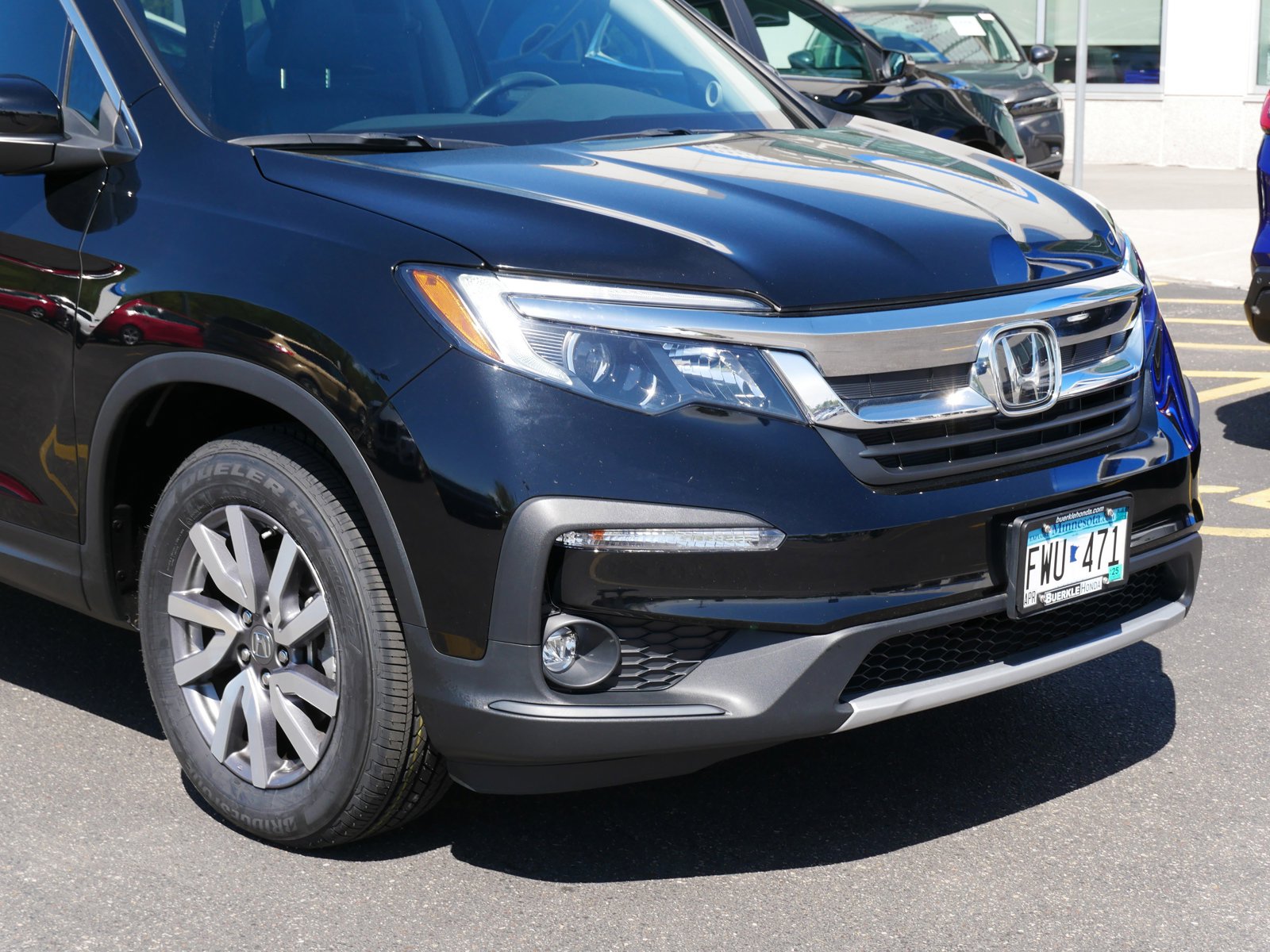 Used 2021 Honda Pilot EX-L with VIN 5FNYF6H58MB039348 for sale in Saint Paul, Minnesota