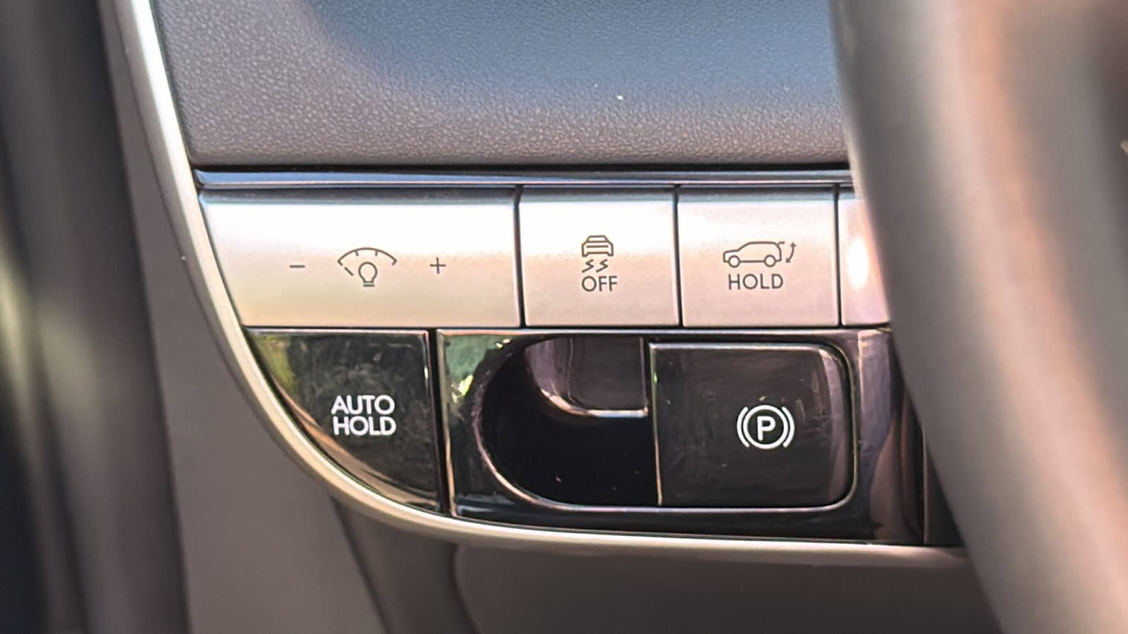 2024 Hyundai IONIQ 5 Limited - Photo 25