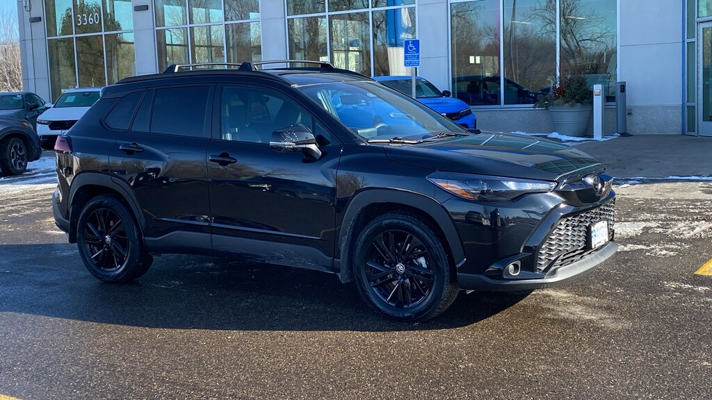 Used 2024 Toyota Corolla Cross Hybrid SE SUV