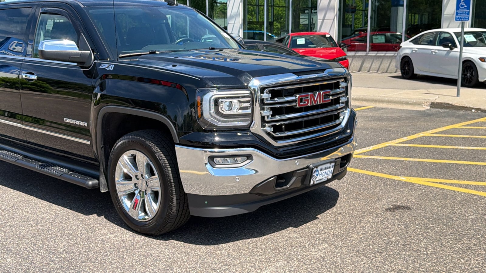 Used 2017 GMC Sierra 1500 SLT with VIN 3GTU2NECXHG158655 for sale in Saint Paul, Minnesota