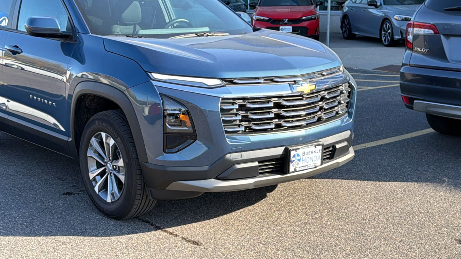 Used 2026 Chevrolet Equinox LT with VIN 3GNAXPEG7TL425292 for sale in Saint Paul, Minnesota