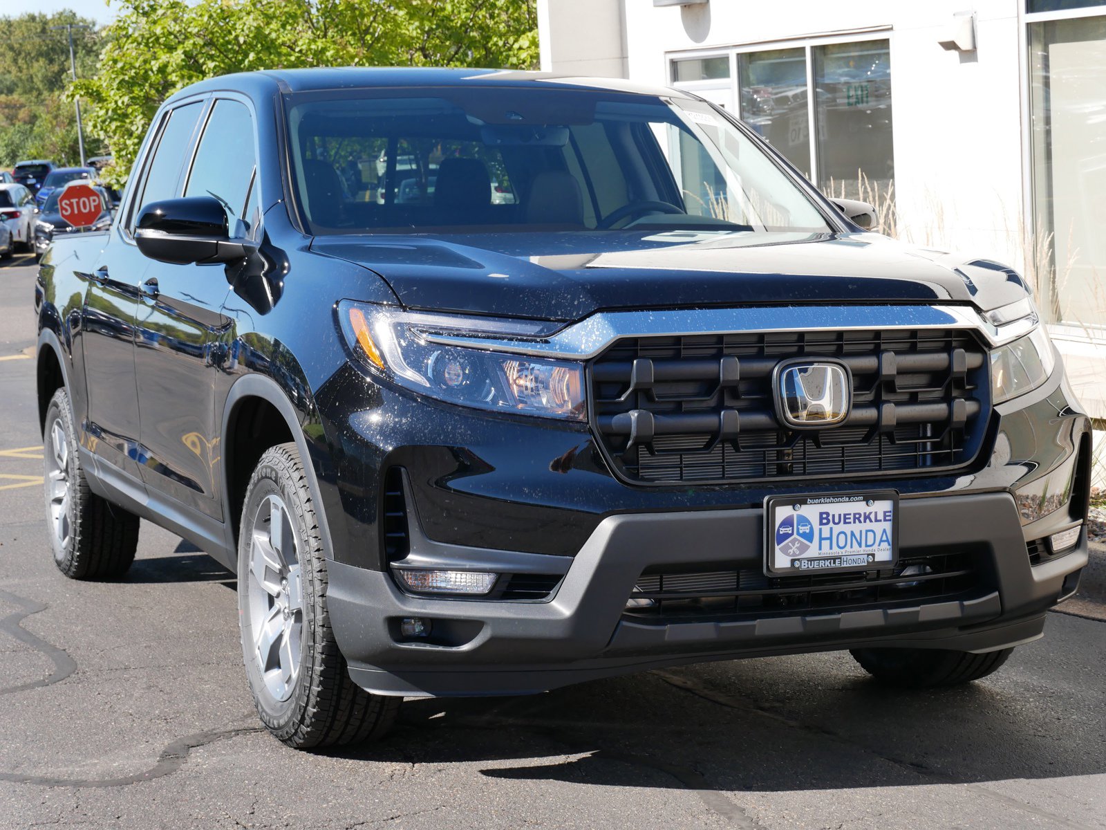 Used 2025 Honda Ridgeline RTL with VIN 5FPYK3F55SB001514 for sale in Saint Paul, Minnesota