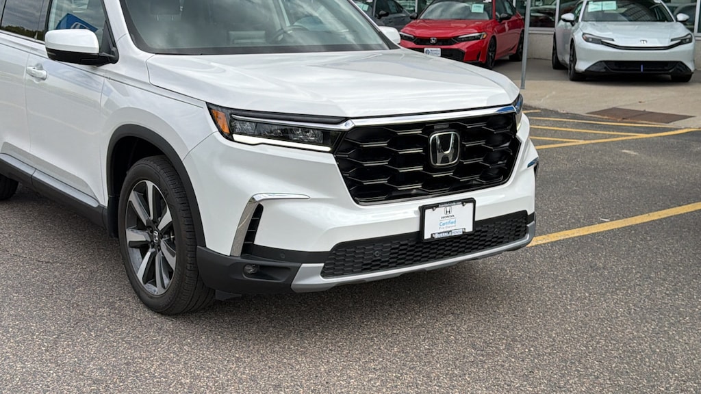 Certified 2025 Honda Pilot Touring SUV