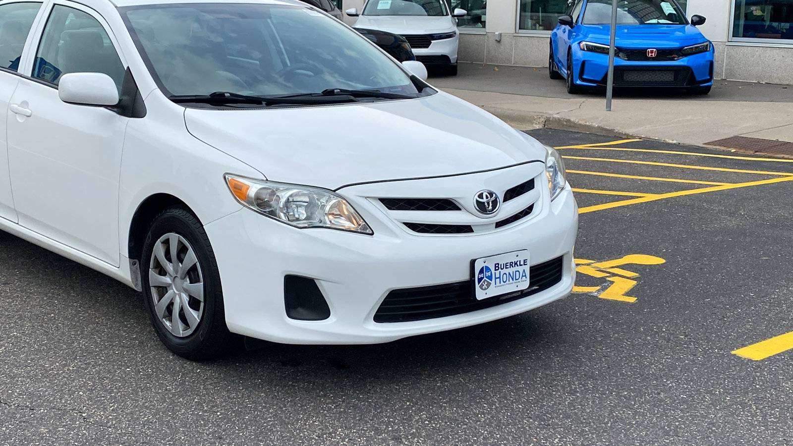 Used 2012 Toyota Corolla L with VIN 5YFBU4EE8CP041110 for sale in Saint Paul, Minnesota