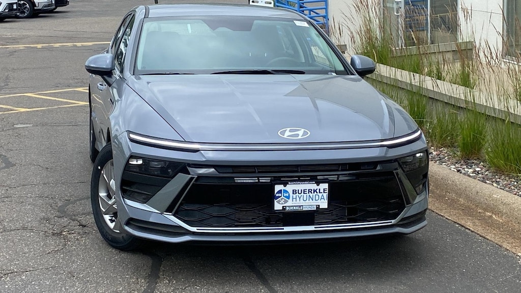 New 2026 Hyundai Sonata SE Sedan
