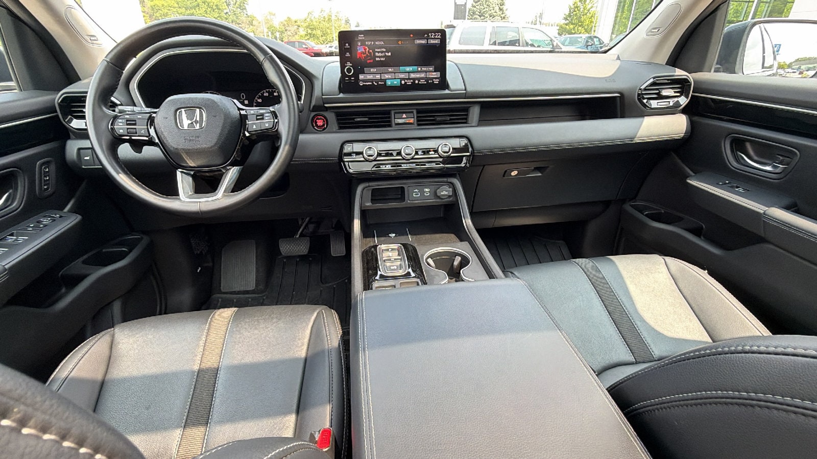 Photo 19