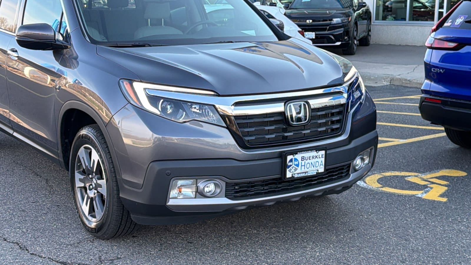 Used 2019 Honda Ridgeline RTL-E with VIN 5FPYK3F70KB025205 for sale in Saint Paul, Minnesota