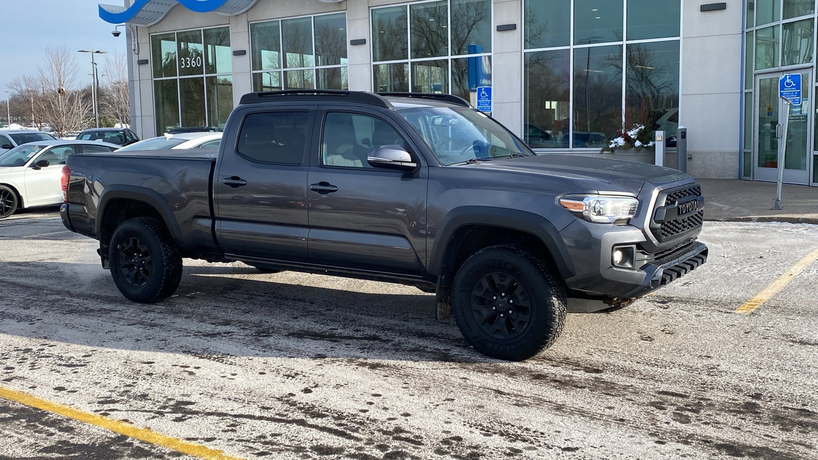 2017 Toyota Tacoma TRD Off Road's photo