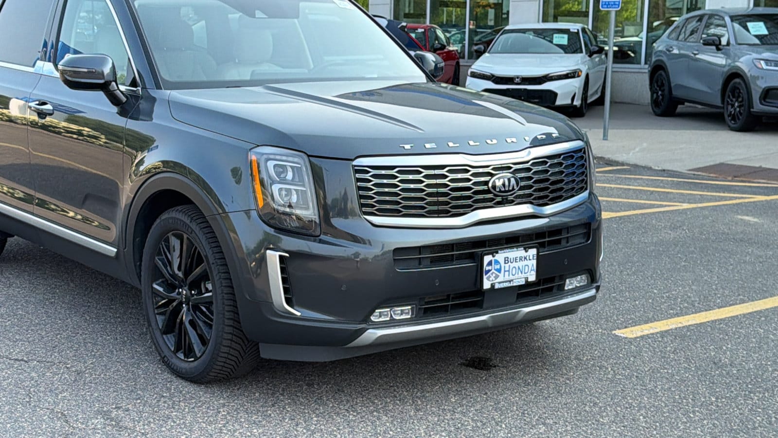 Used 2020 Kia Telluride SX with VIN 5XYP5DHC6LG027255 for sale in Saint Paul, Minnesota