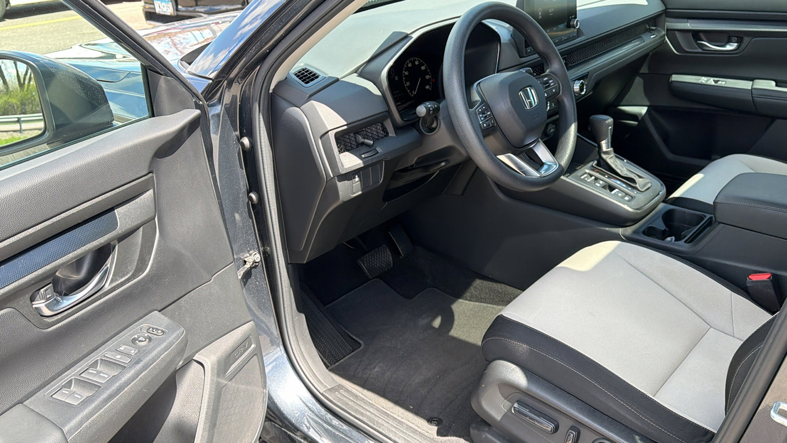 2024 Honda CR-V EX - Photo 12