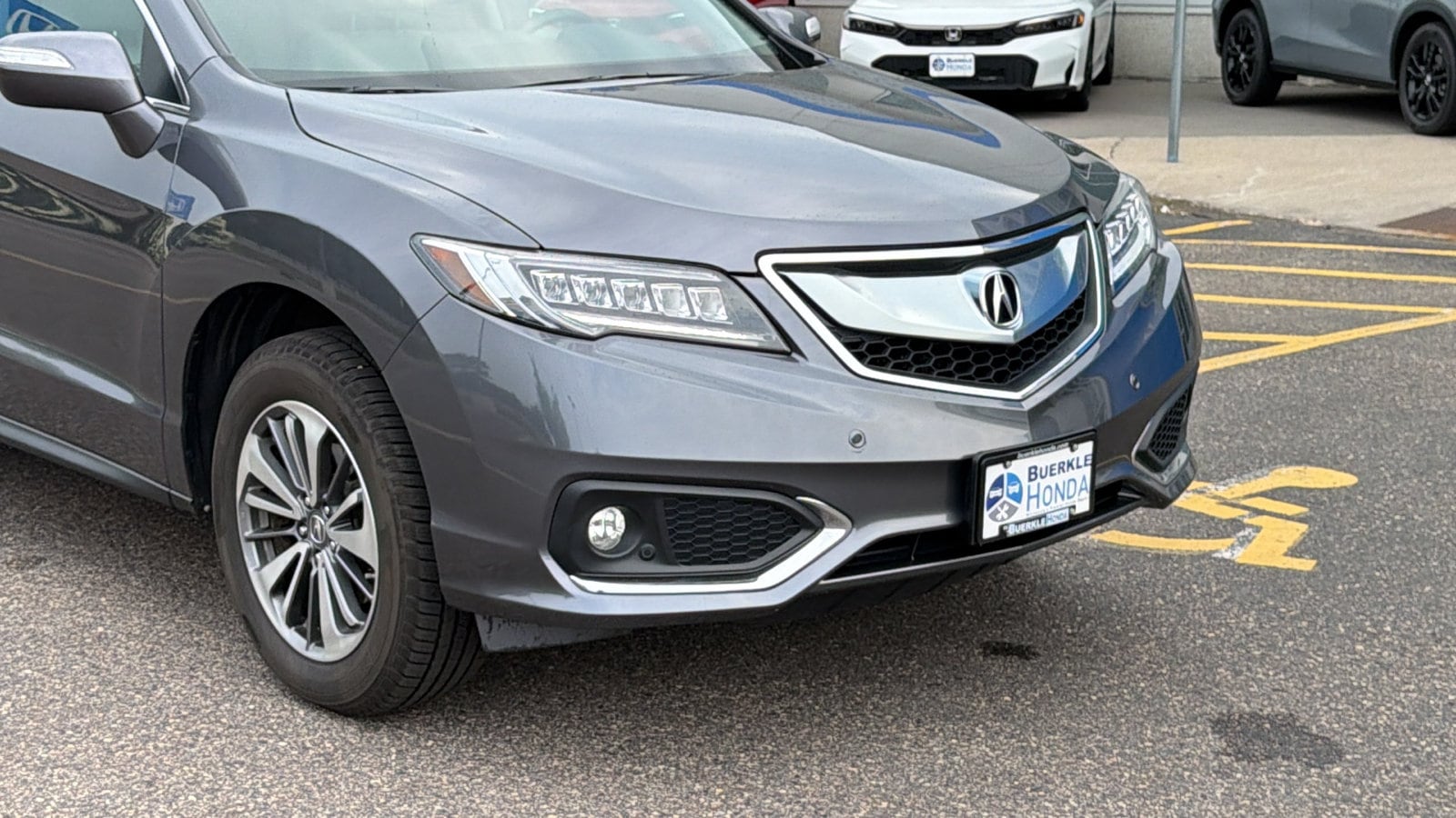 Used 2018 Acura RDX Advance Package with VIN 5J8TB4H73JL011236 for sale in Saint Paul, Minnesota
