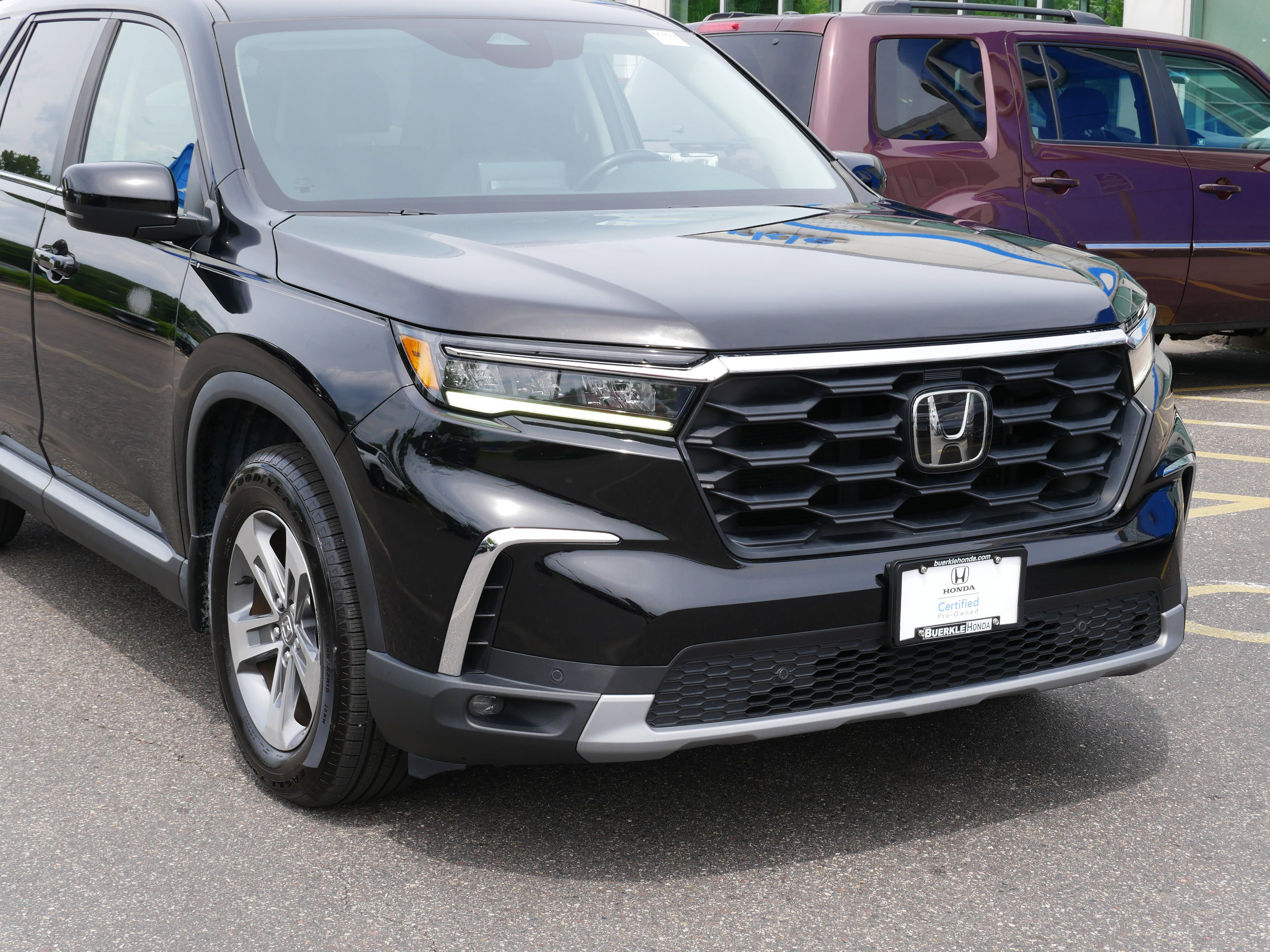 Certified 2023 Honda Pilot EX-L with VIN 5FNYG1H40PB008364 for sale in Saint Paul, Minnesota