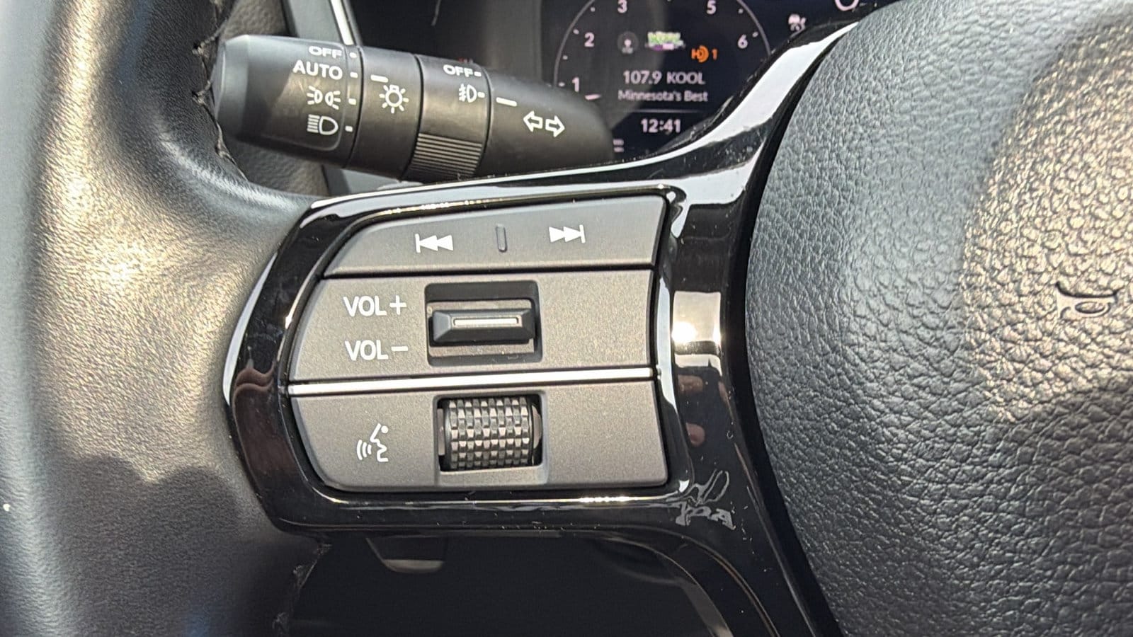 2025 Honda Pilot Elite - Photo 24