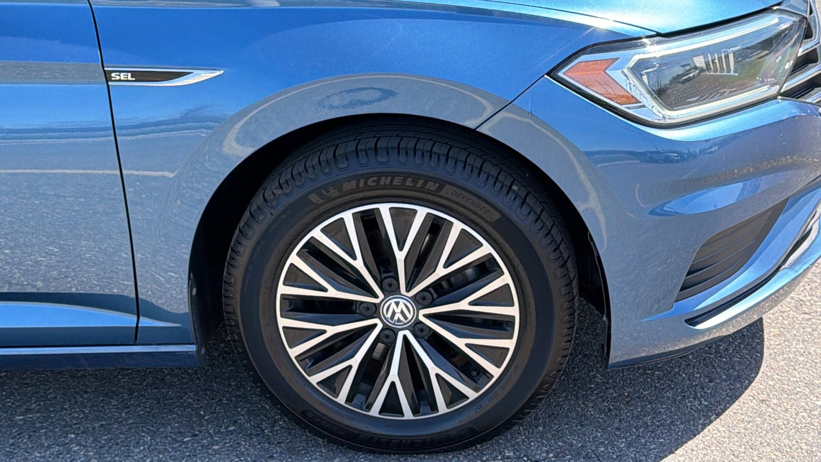 Used 2019 Volkswagen Jetta SEL with VIN 3VWE57BU5KM113309 for sale in Saint Paul, Minnesota