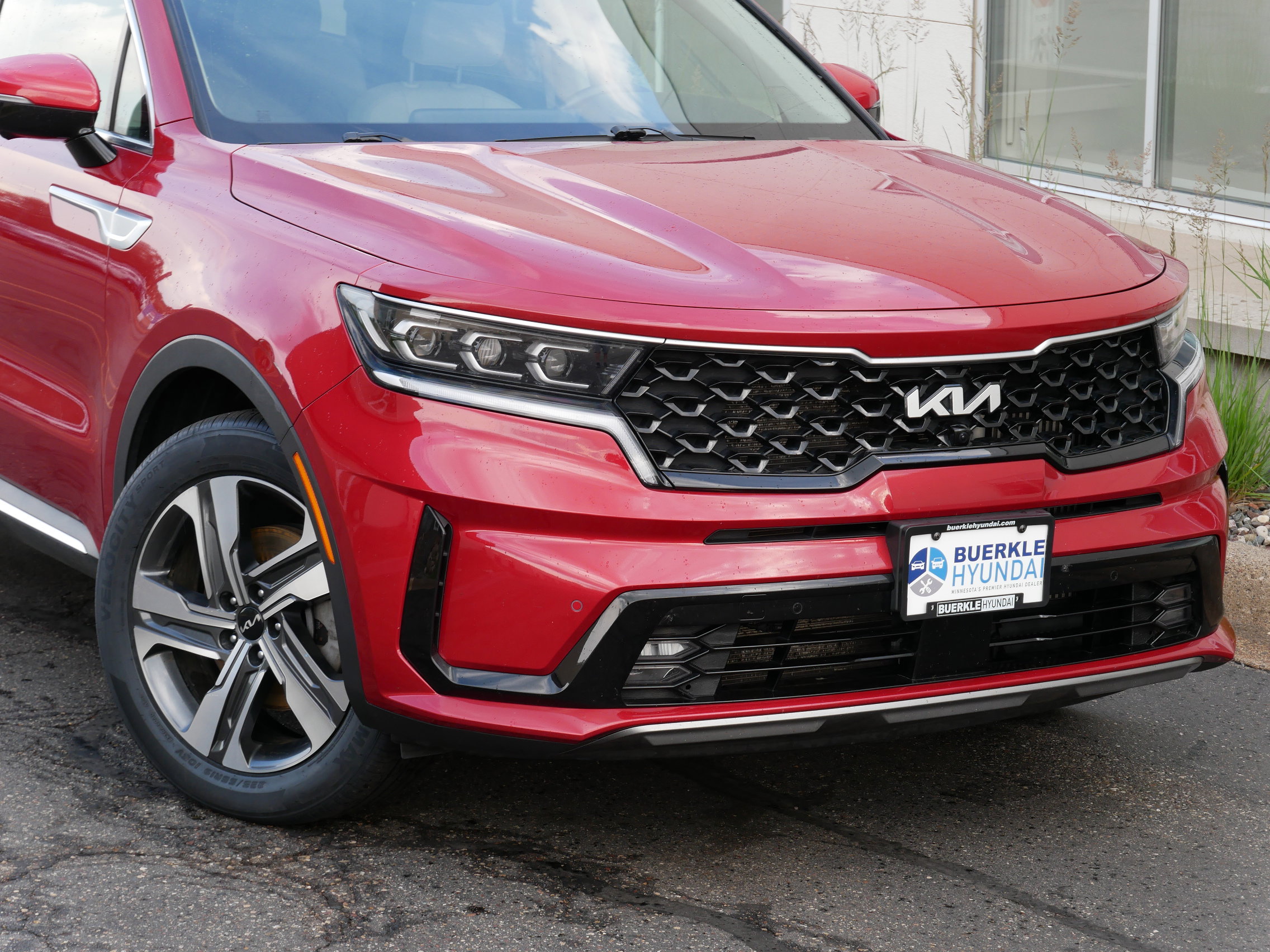 Used 2022 Kia Sorento SX Prestige PHEV with VIN KNDRMDLHXN5063816 for sale in Saint Paul, Minnesota