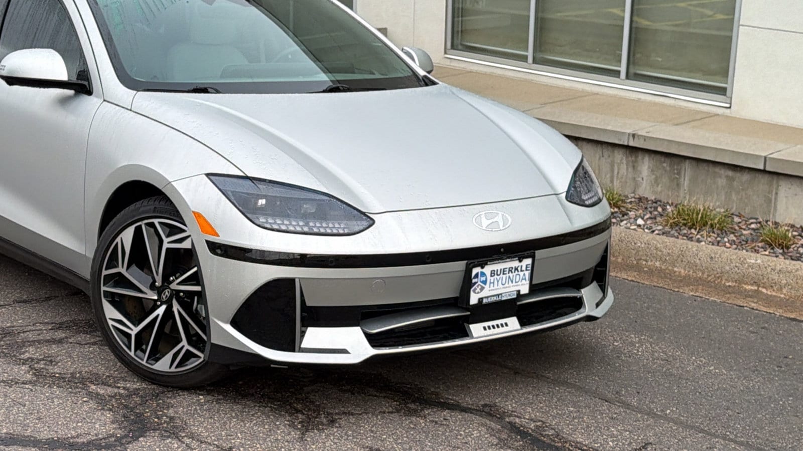 Certified 2023 Hyundai IONIQ 6 Limited with VIN KMHM54AC1PA052286 for sale in Saint Paul, Minnesota