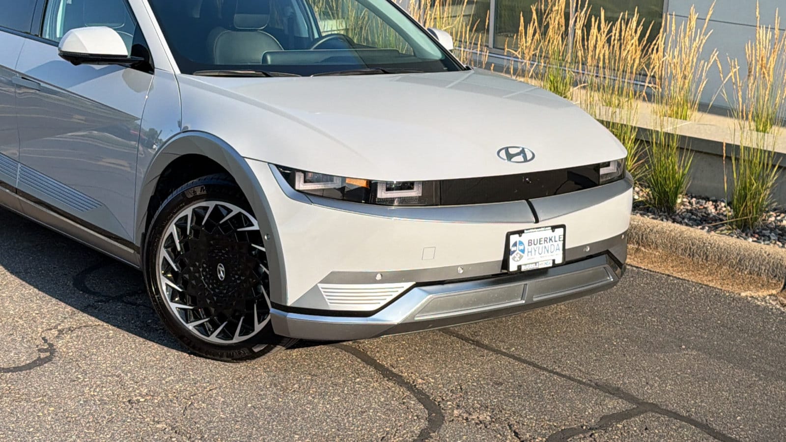 Certified 2024 Hyundai IONIQ 5 Limited with VIN KM8KRDDF5RU339889 for sale in Saint Paul, Minnesota