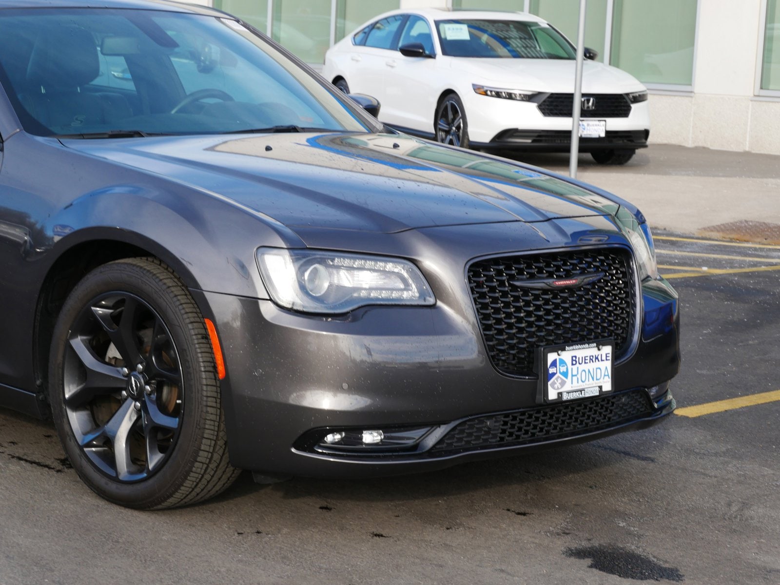 Used 2022 Chrysler 300 S with VIN 2C3CCABG5NH127208 for sale in Saint Paul, Minnesota