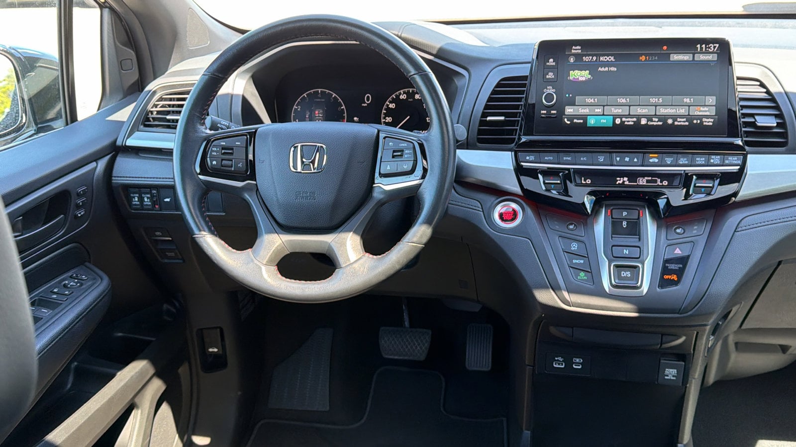 2025 Honda Odyssey Sport L - Photo 17