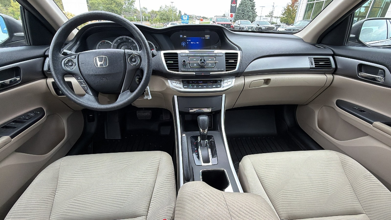Photo 18